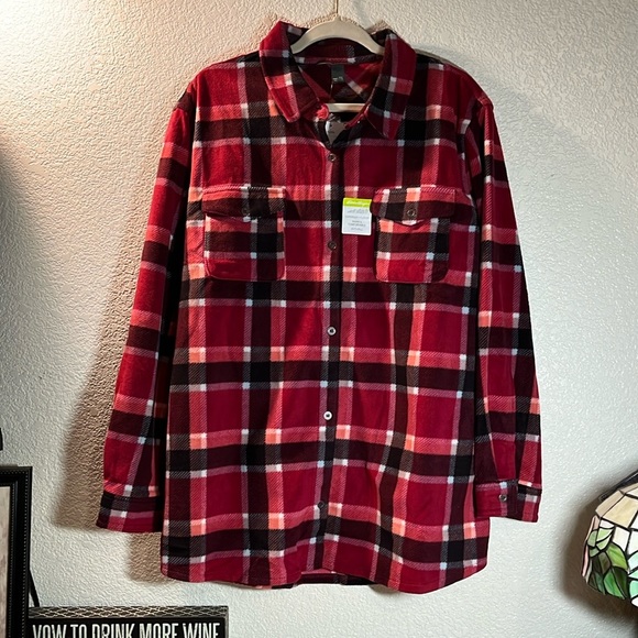 ✨Eddie Bauer✨ NWT Plus Size Quest Plaid Flannel Shirt Size XXL/2XL Red Black - Picture 2 of 12